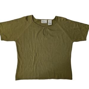 Vintage Keyhole Neckline Short Sleeved Sweater